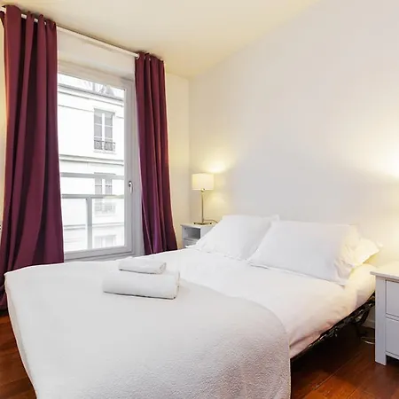Private And Terrace - Le Marais Апартаменты Париж